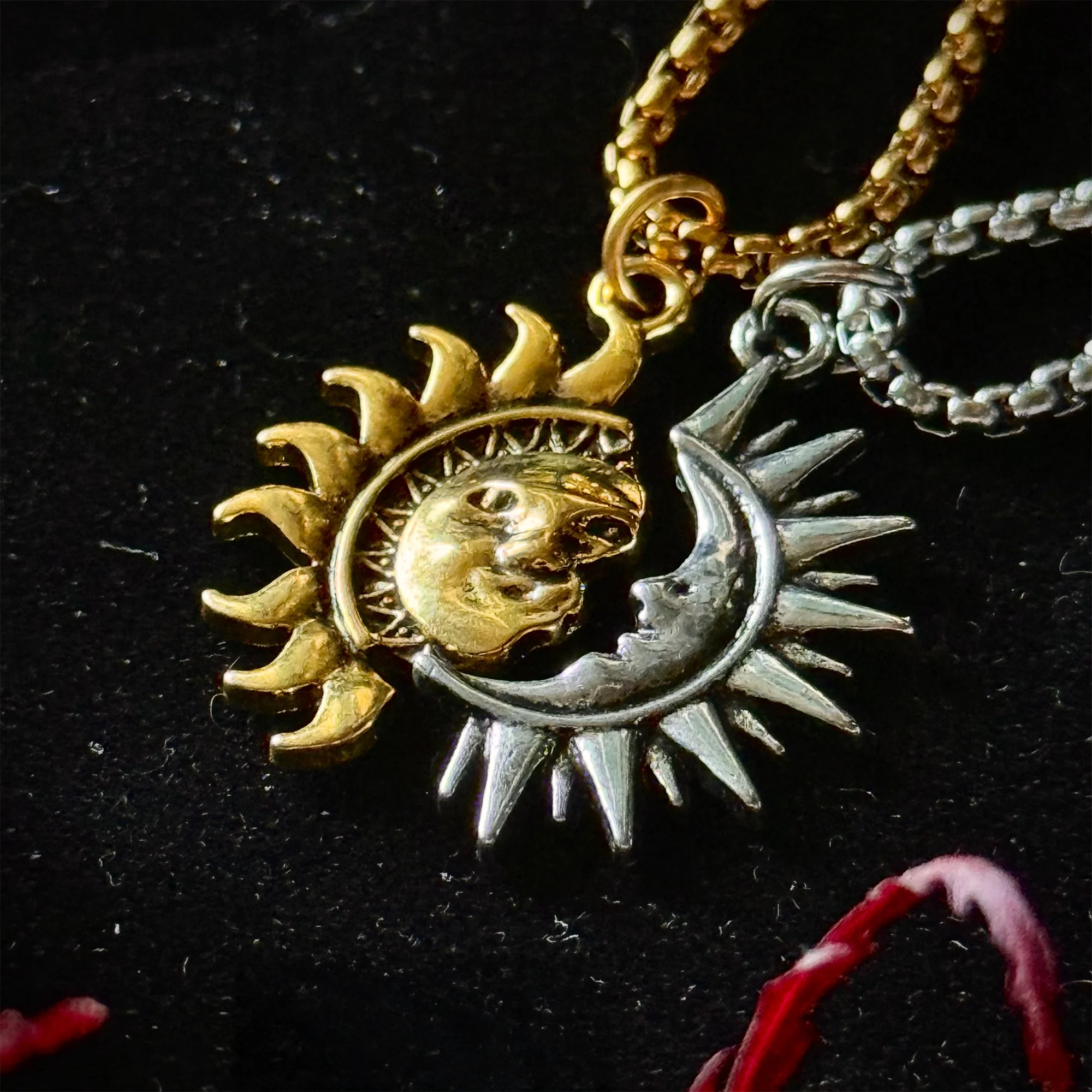 Celestial Bond Pendant Set - Image 3