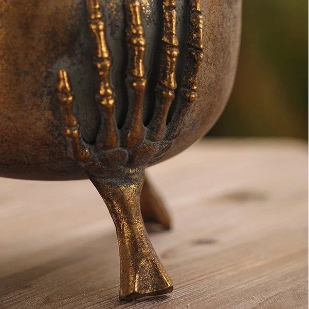The Bonekeeper's Iron Vase - Image 5