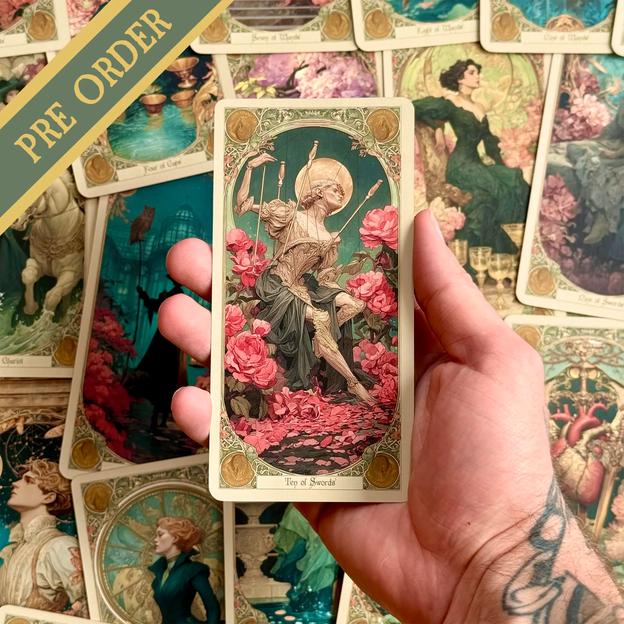 The Elysian Shadows Tarot Deck - Image 11