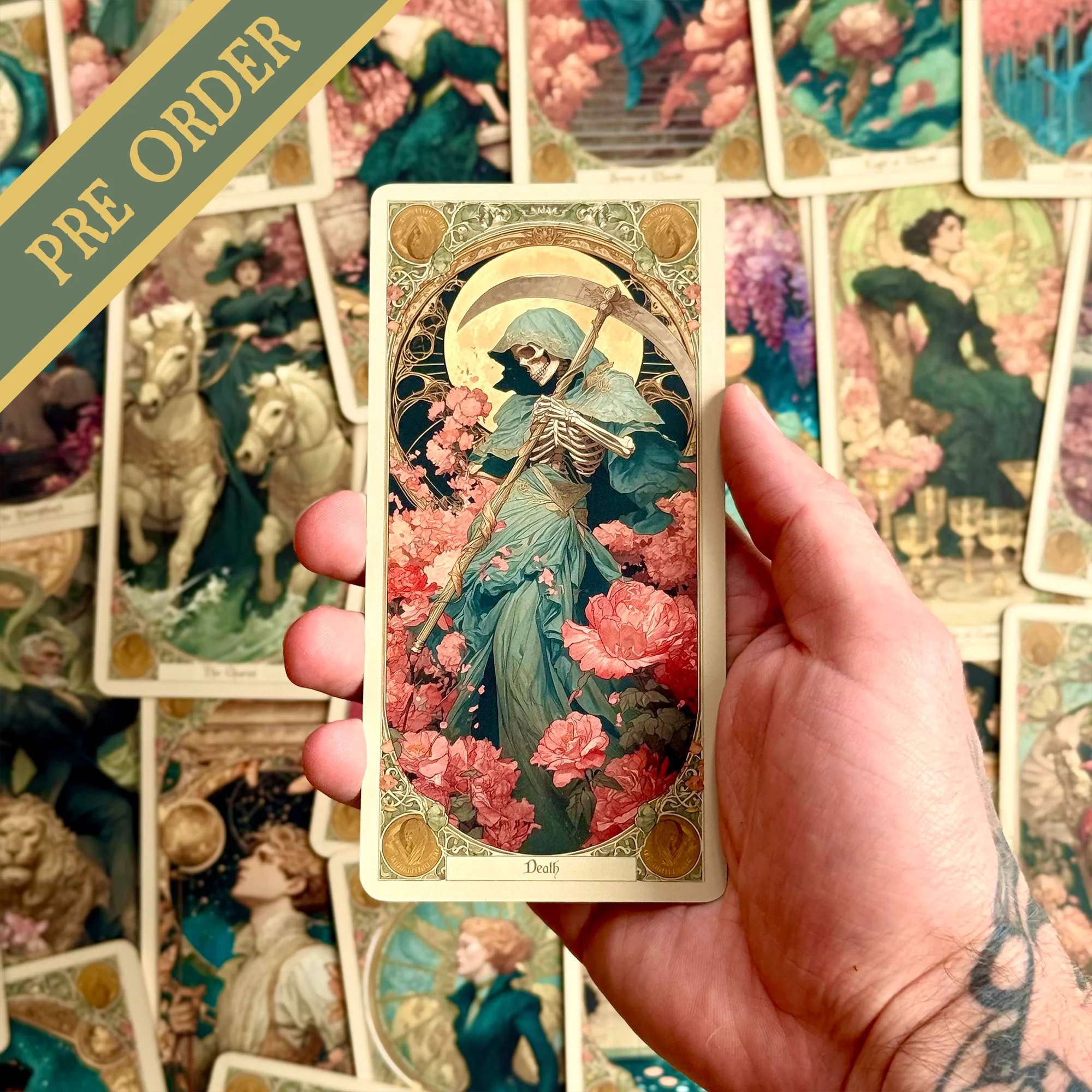 The Elysian Shadows Tarot Deck - Image 3
